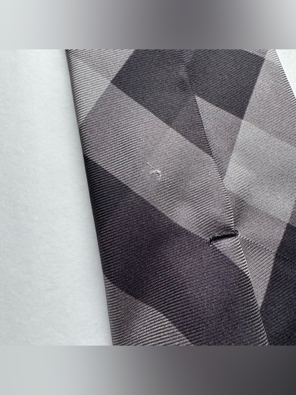 Burberry London 100% Silk Black Grey Plaid Check Tie - Picture 6 of 9